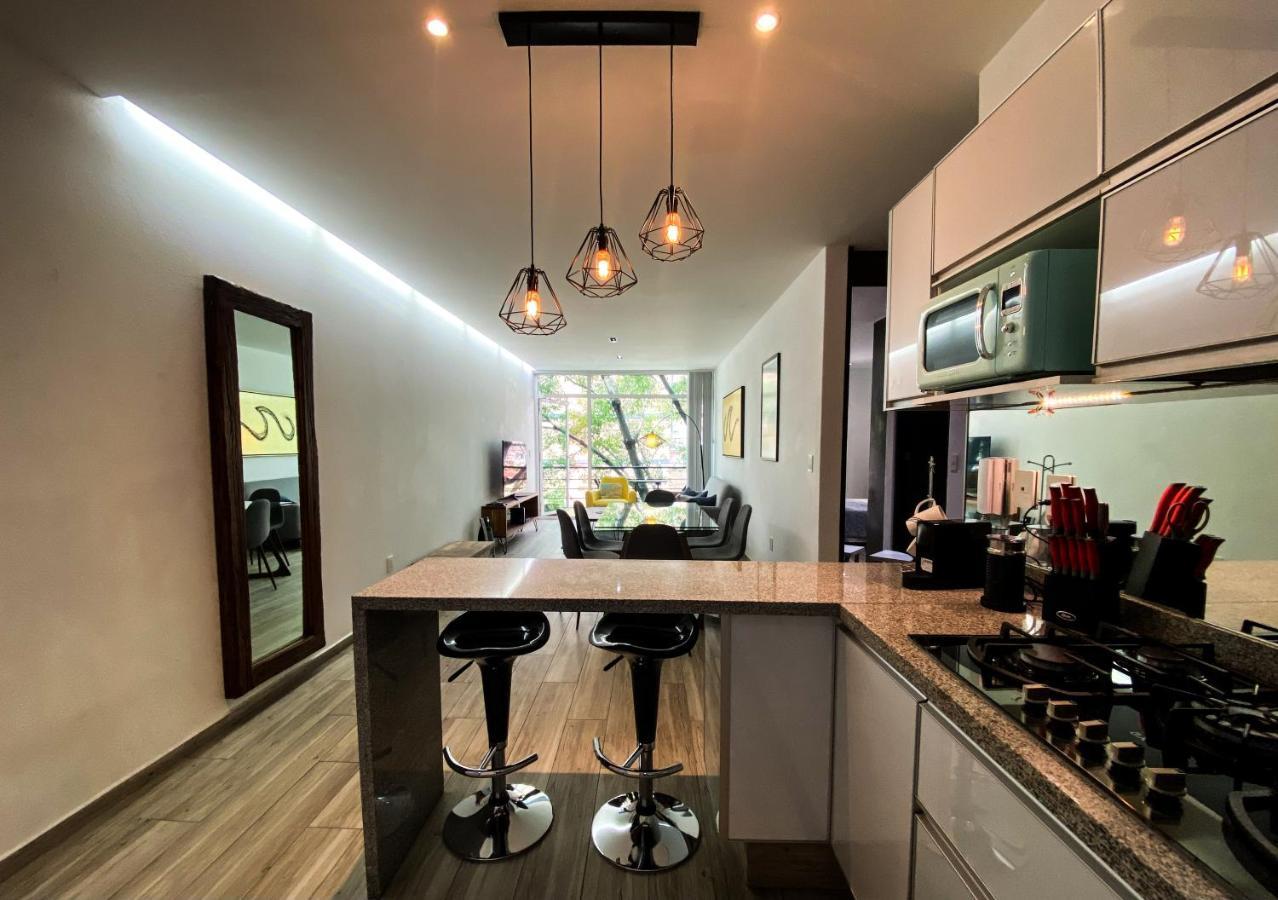 Exclusive In The Heart Of City. Appartamento