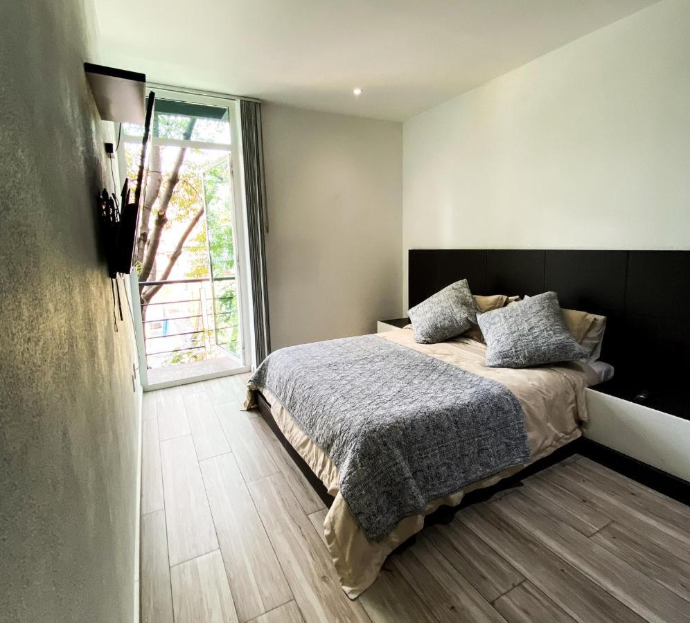 Exclusive In The Heart Of City. Appartamento