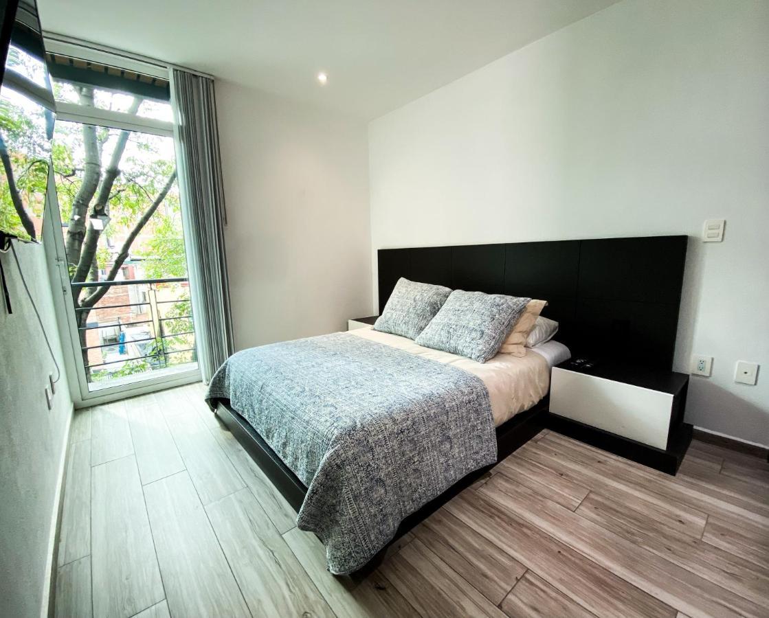 Exclusive In The Heart Of City. Appartamento