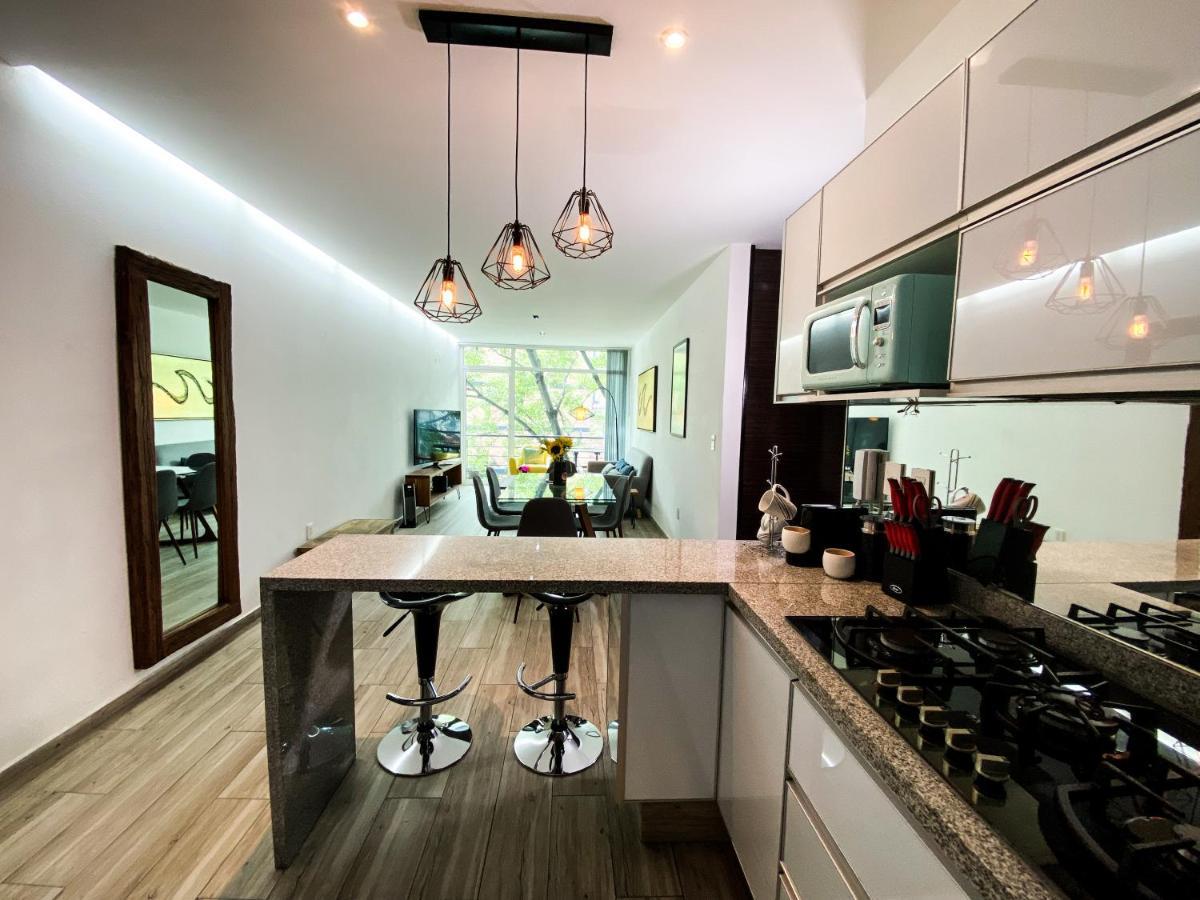 Exclusive In The Heart Of City. Appartamento