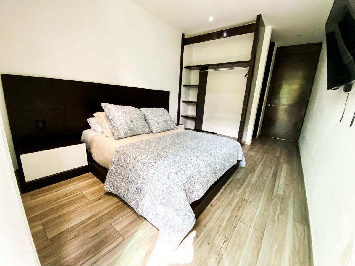 Exclusive In The Heart Of City. Appartamento